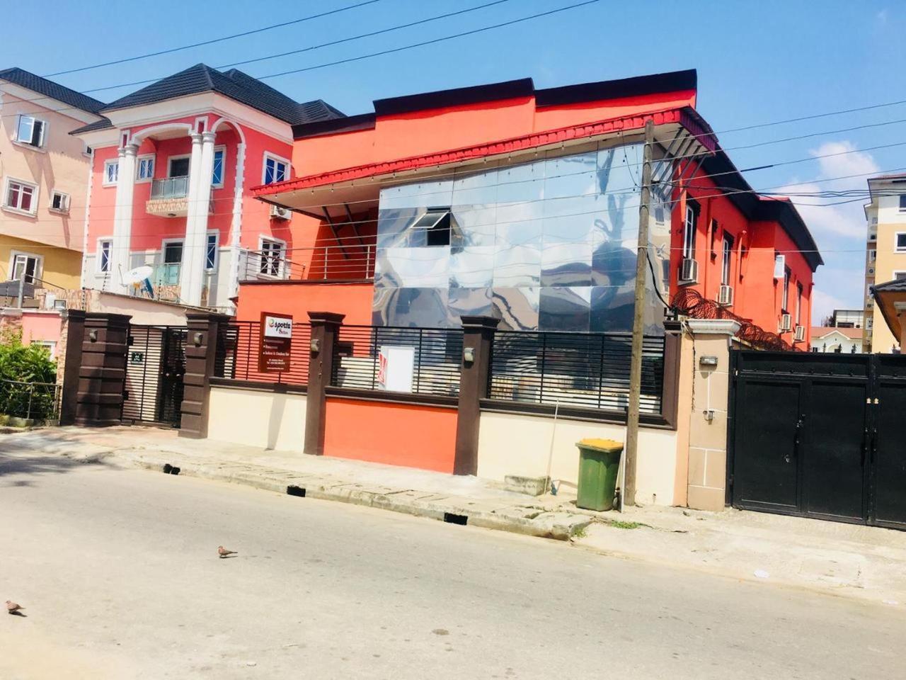Esporta Suites Yaba Lagos Exterior foto